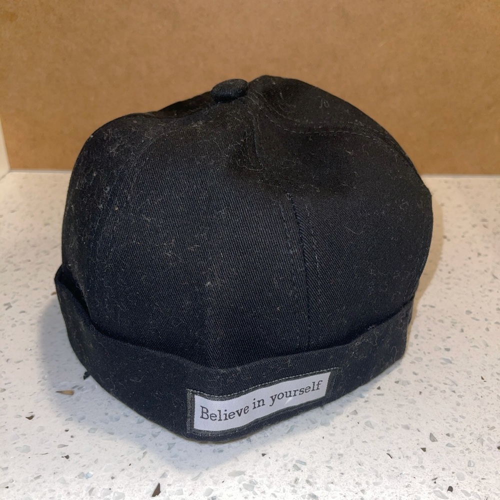 Black hat with no cap Tag -( Believe in yourself)